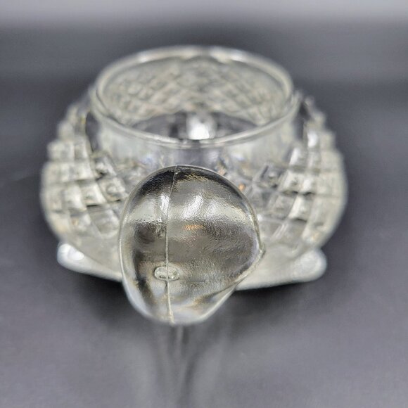 Vintage Avon Clear Crystal Glass Turtle Shaped Candle Holder Votive Tea Light Re - Picture 7 of 11